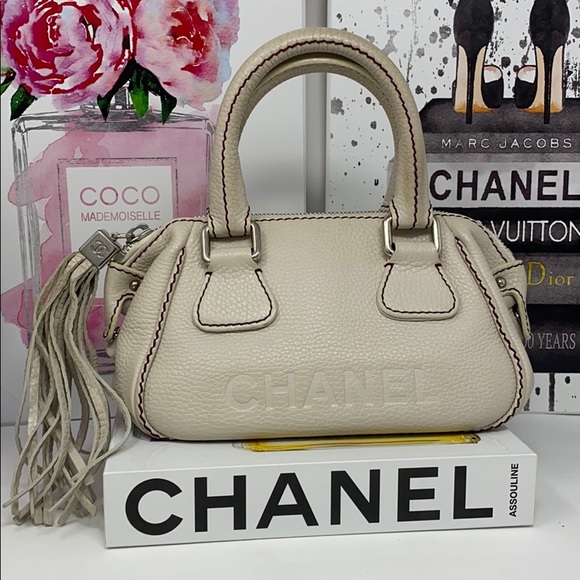 Chanel logo fringe hand bag (2003-2004) - Picture 2 of 16